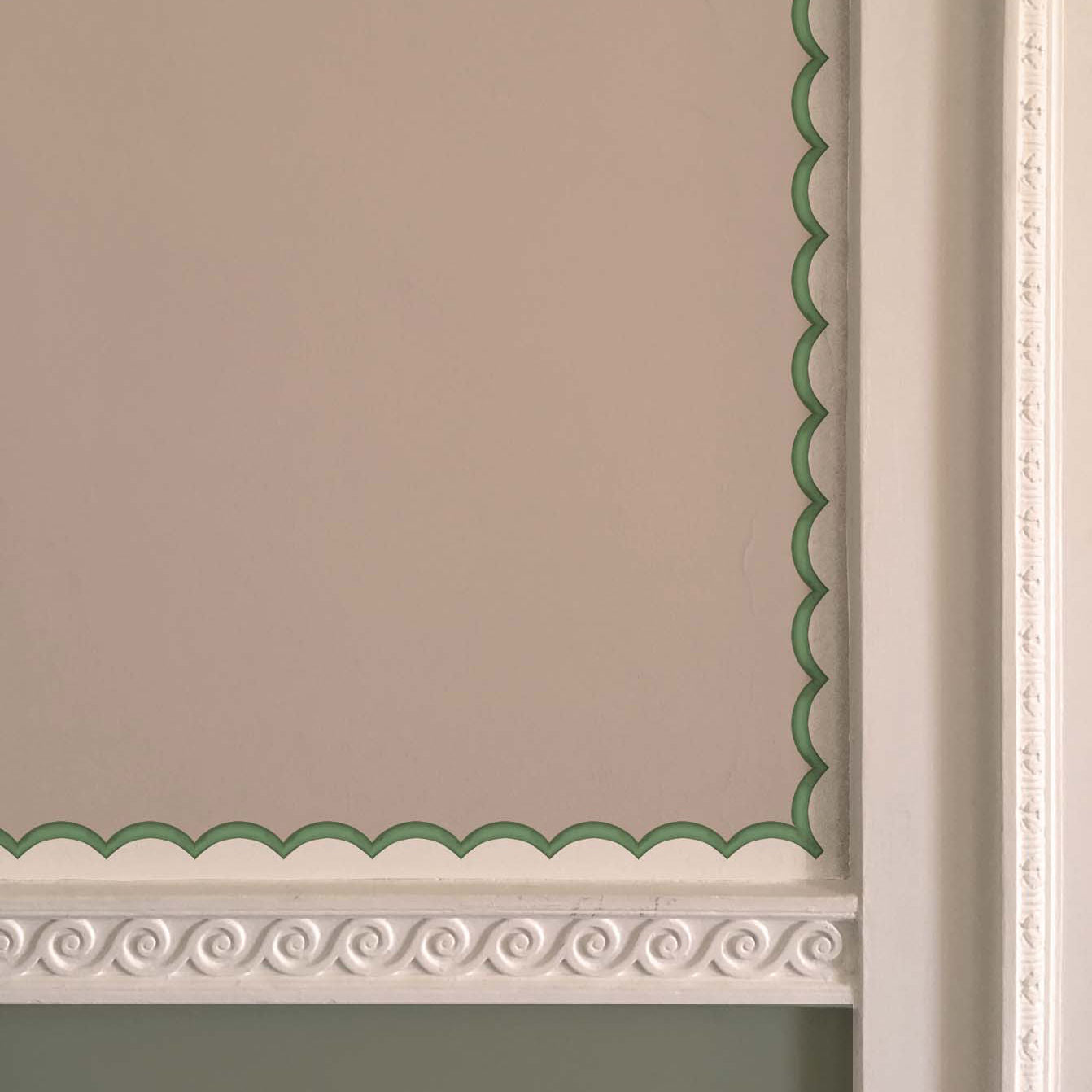 Scalloped Wallpaper Border - Brown