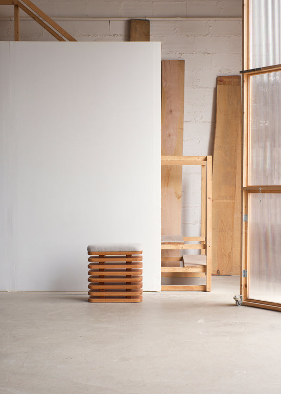 Ushigome-Yanagichio Stool