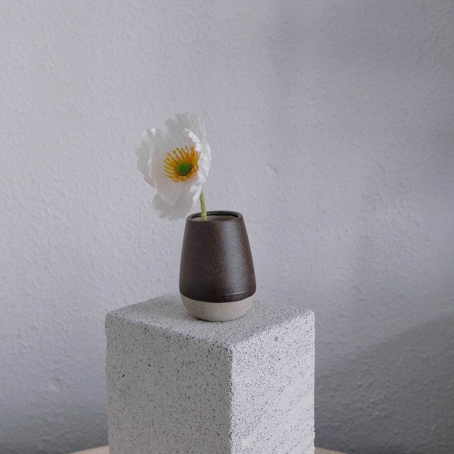 Alejandra - Mini Vase - Magdalena Clay