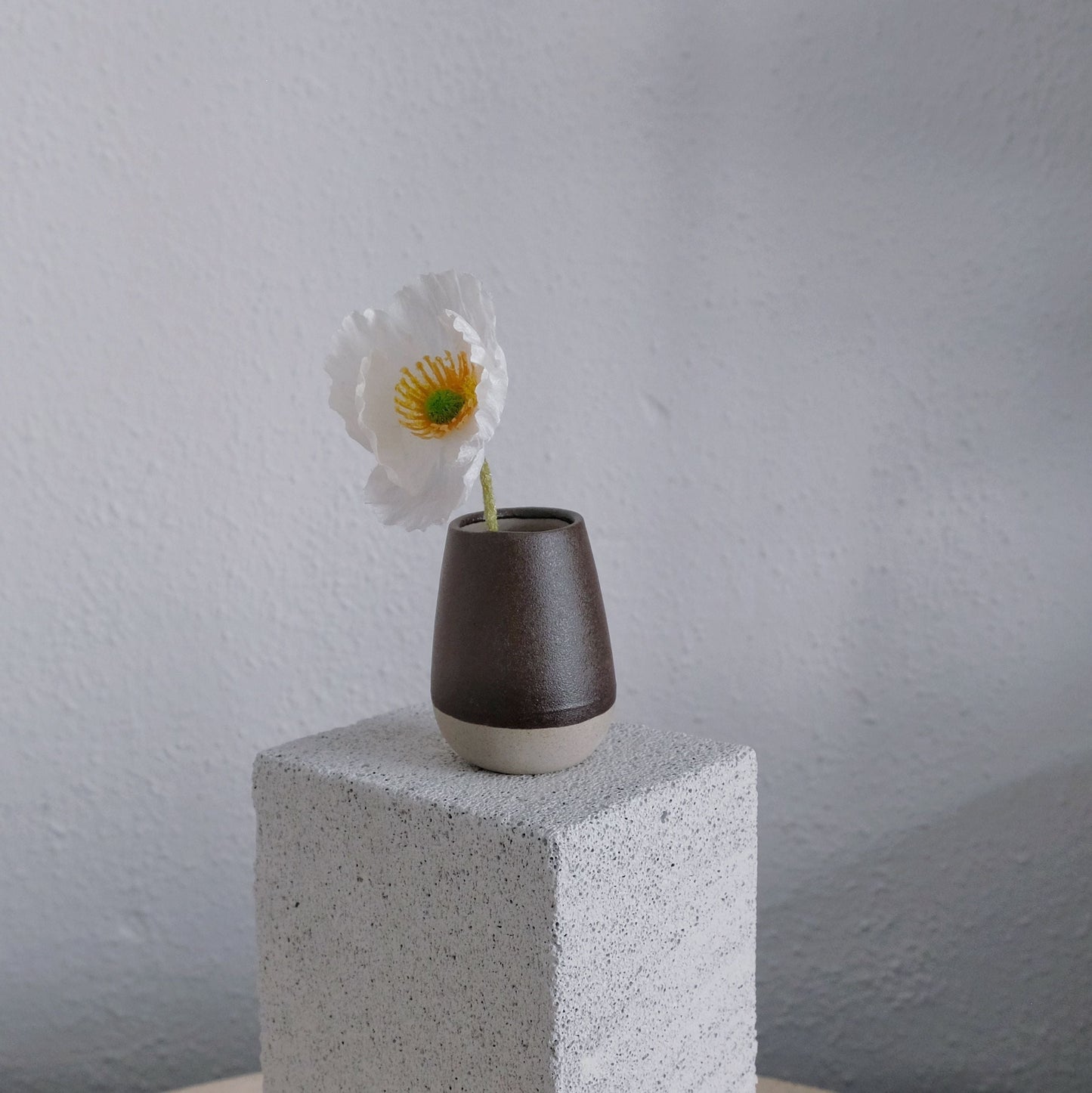 Alejandra - Mini Vase - Magdalena Clay