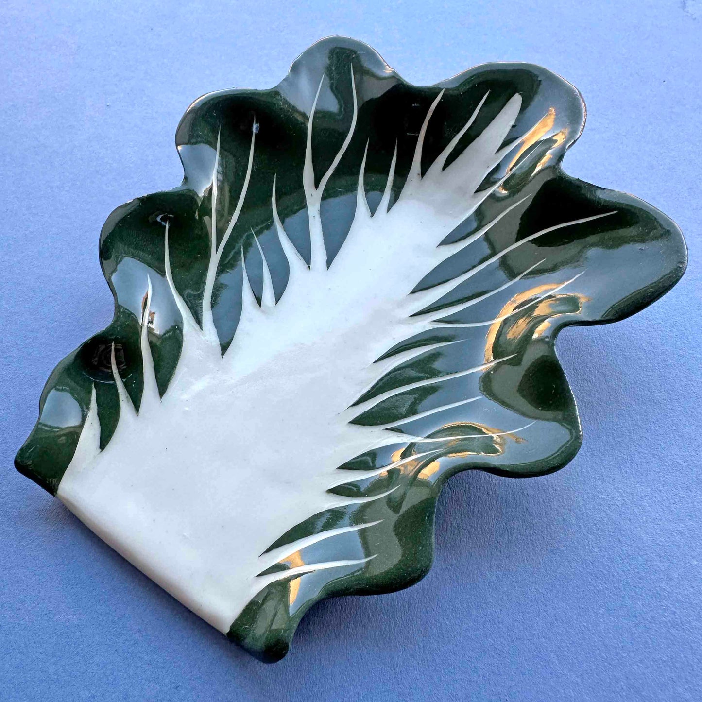 Radicchio Leaf Spoon Rest - Dark Green