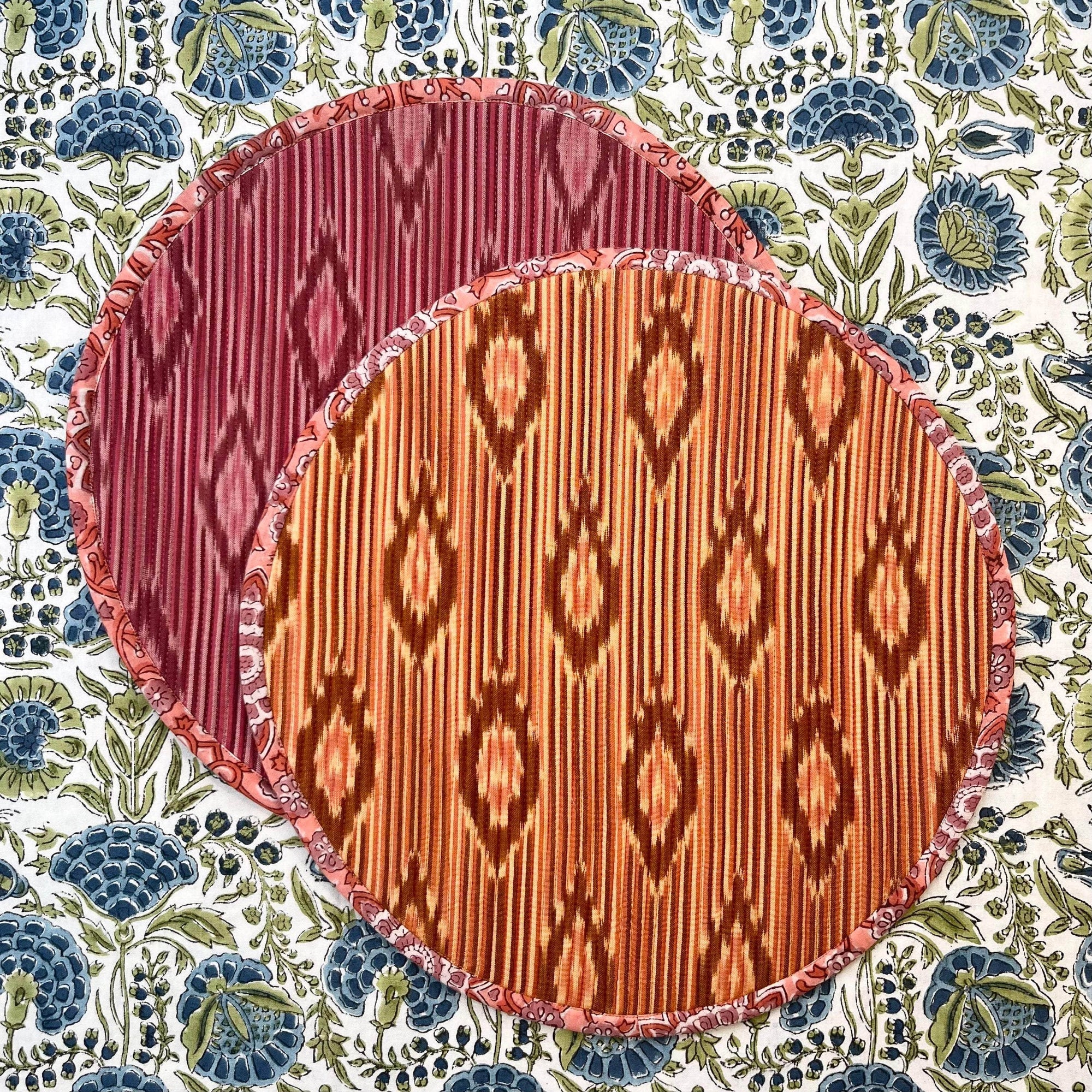 Breakfast Ikat Placemat - Round Orange & Pink
