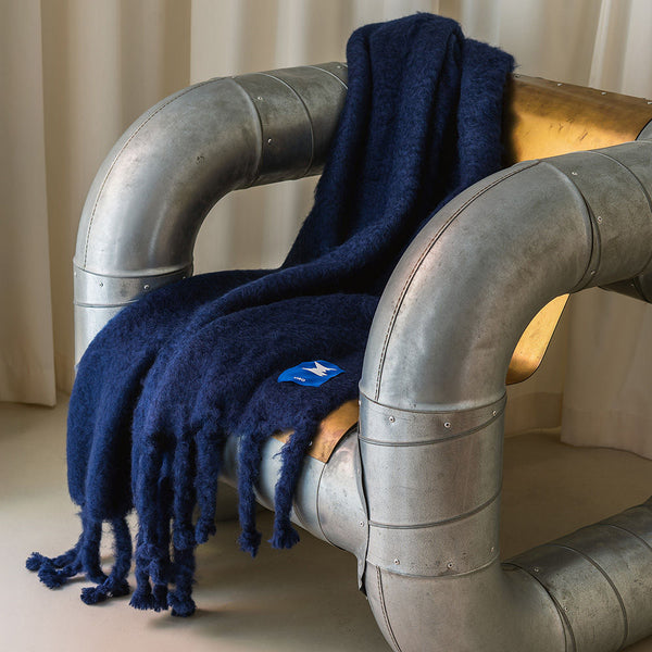 Azurro Mohair Blanket – Navy