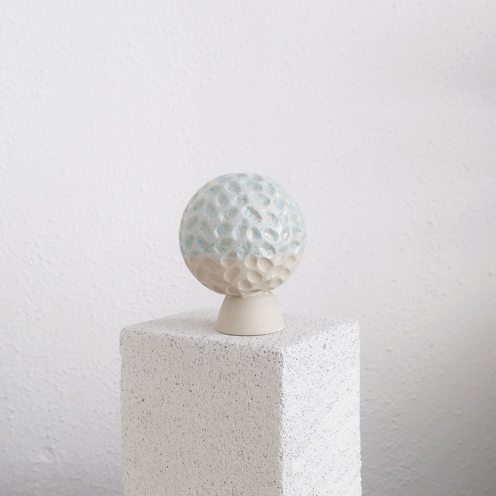 Lara - Carved Mini Vase - Brainy Blue