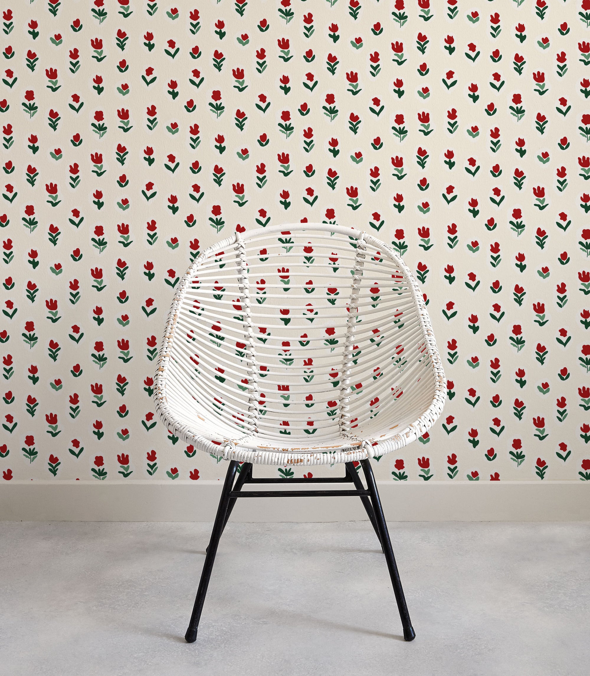 Little Wild Tulips Wallpaper - Red