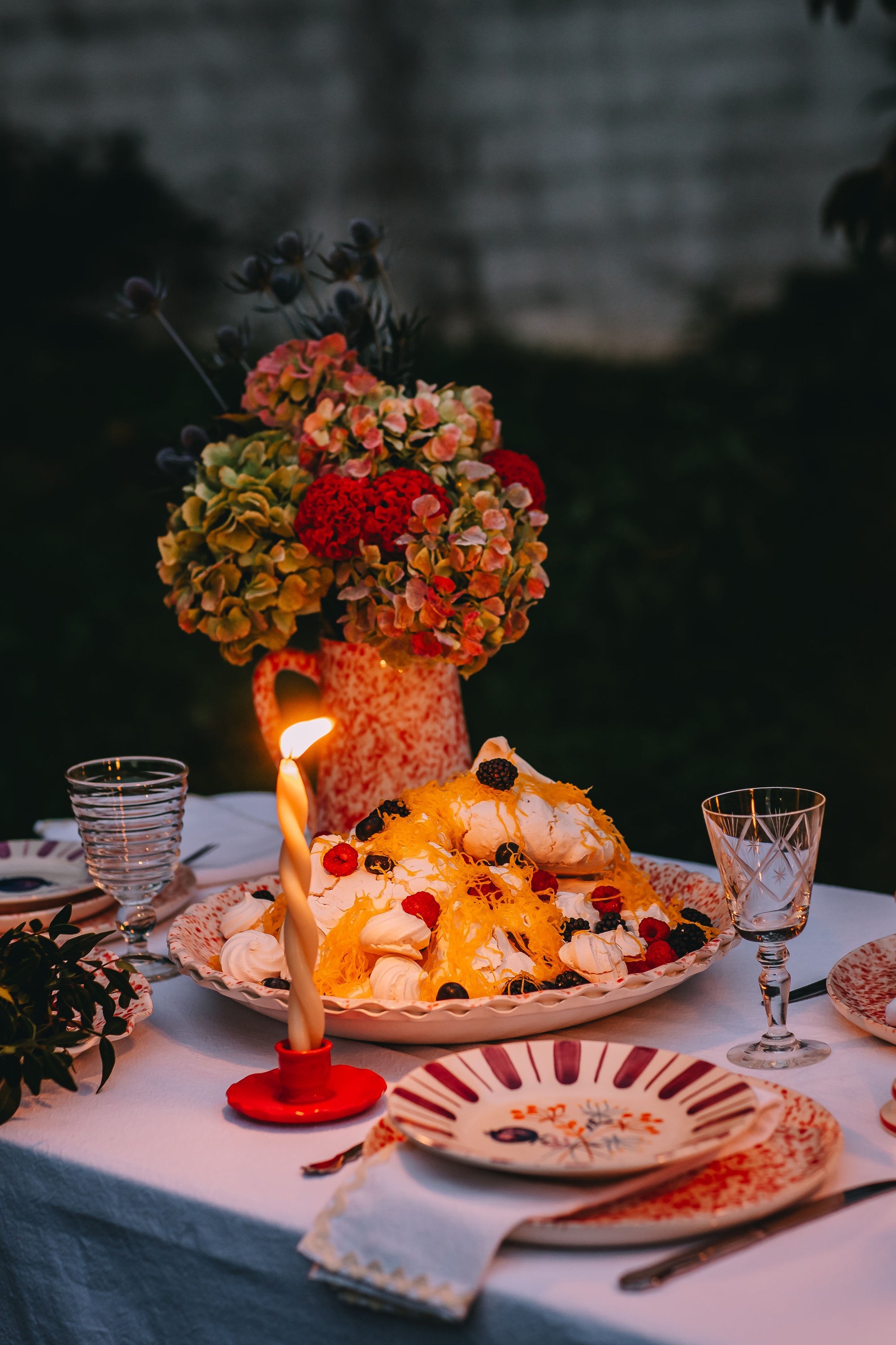 Purple Dessert Plate - The Portuguese Chitas