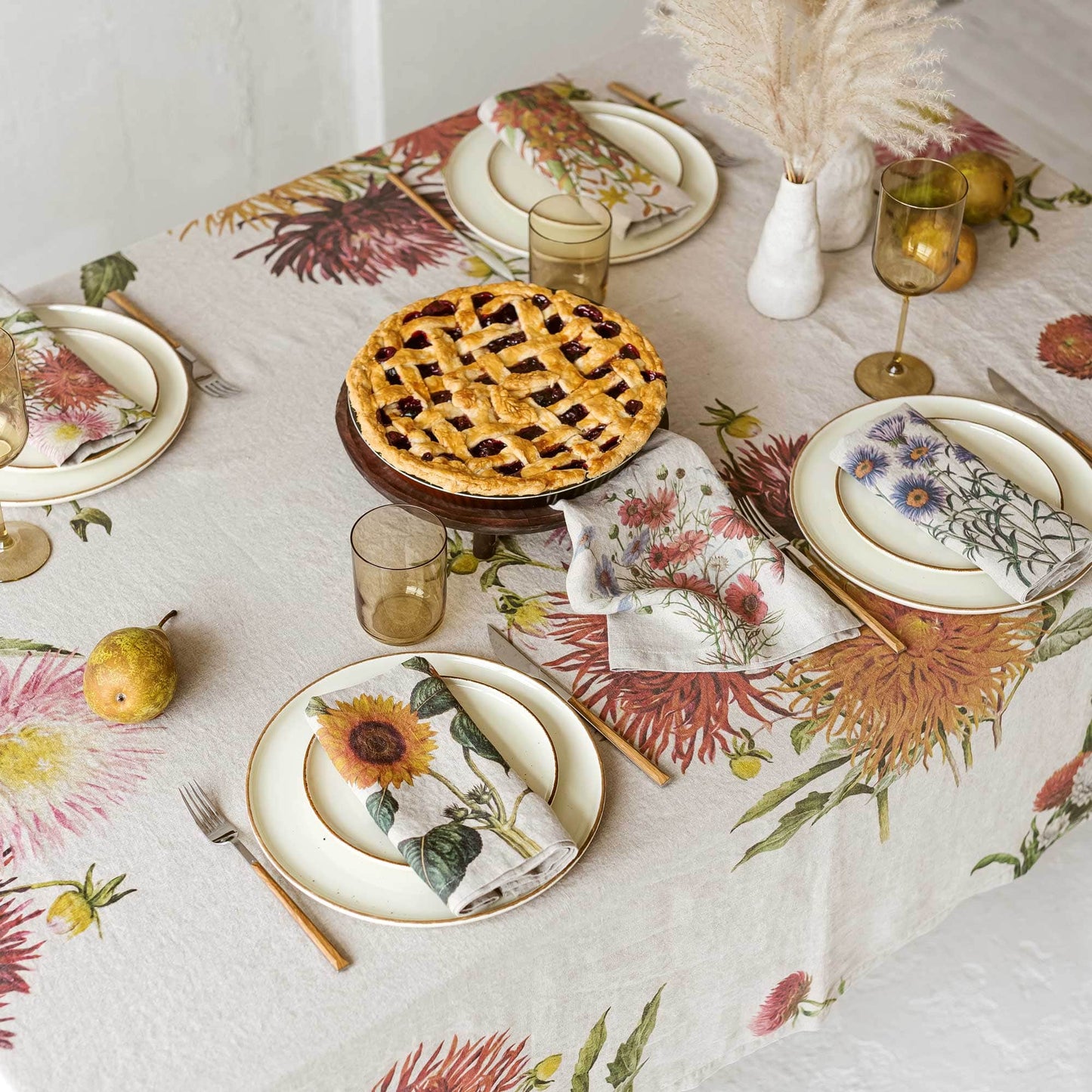 Linen Napkins COUNTRY FLOWERS Set of 6