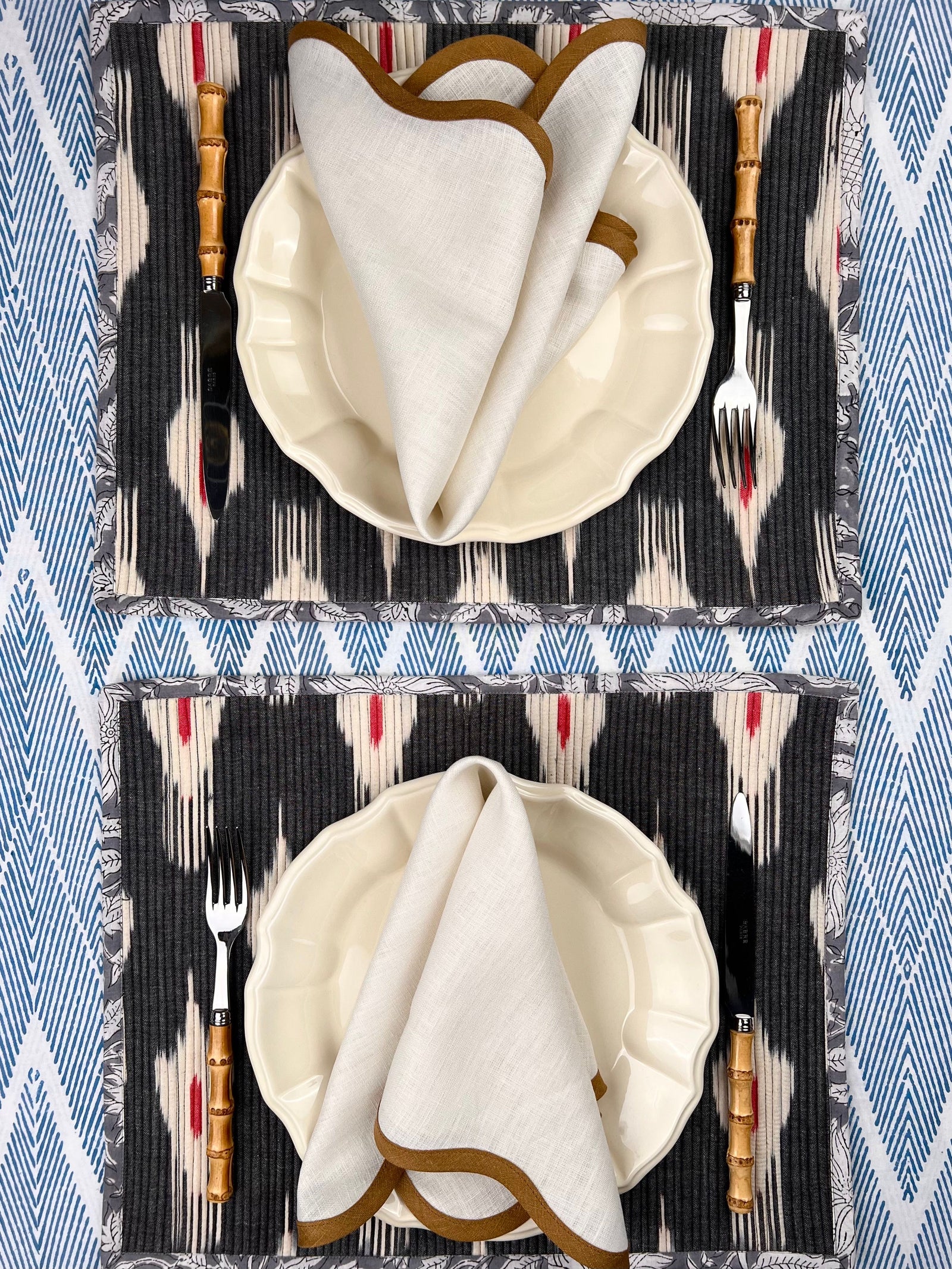 The Breakfast Ikat Placemat (pair) - Dark Grey & Ivory