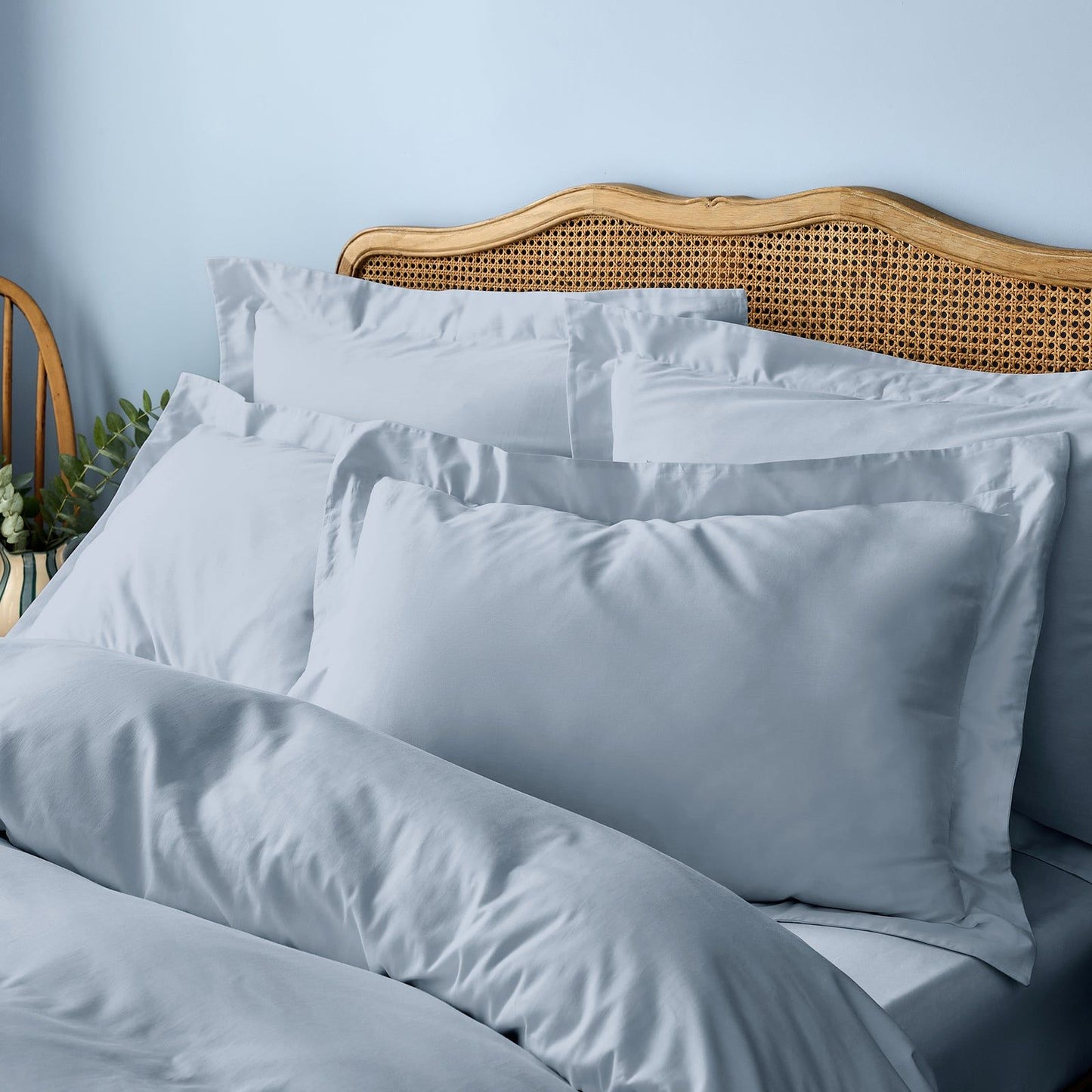 Luxury Organic Nordic Sky Edged Pillowcases