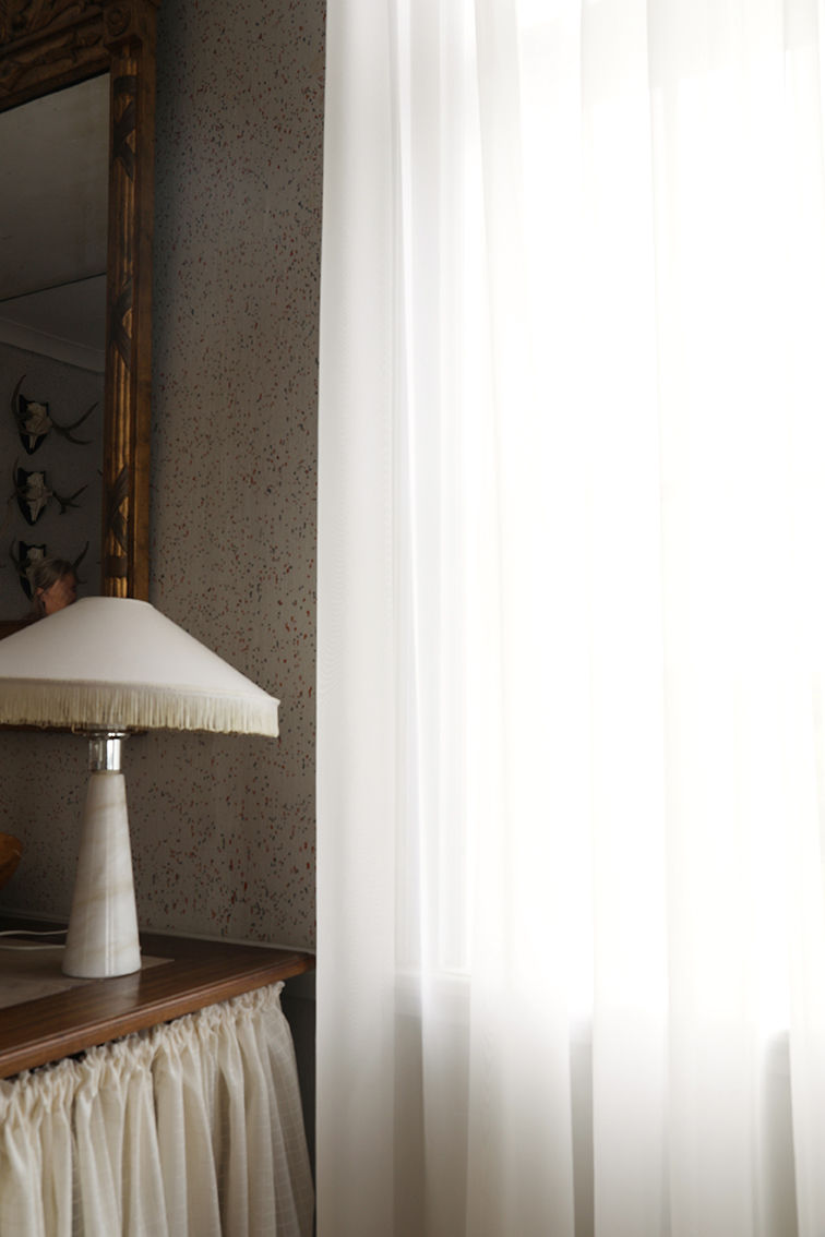 Curtain Hotel Sheer Natural White