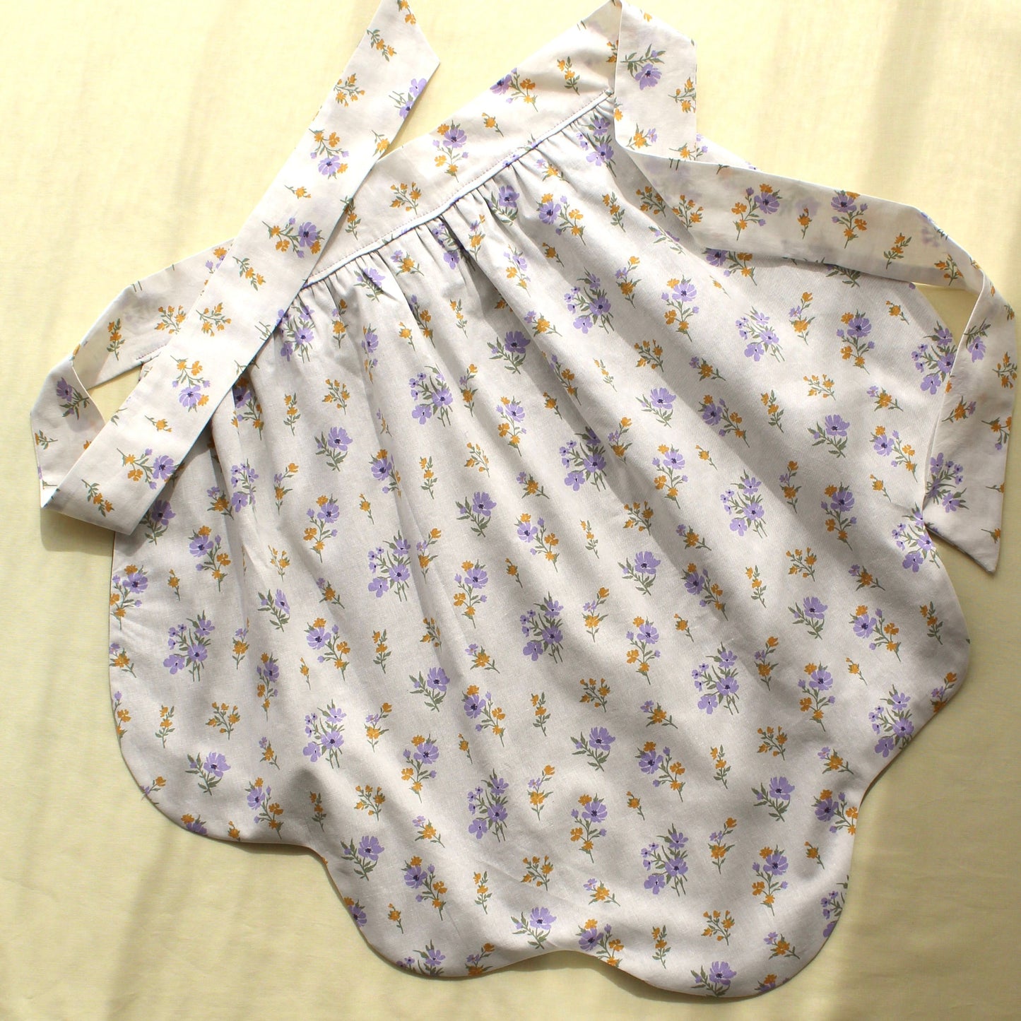 Fleurs de La Mer Apron