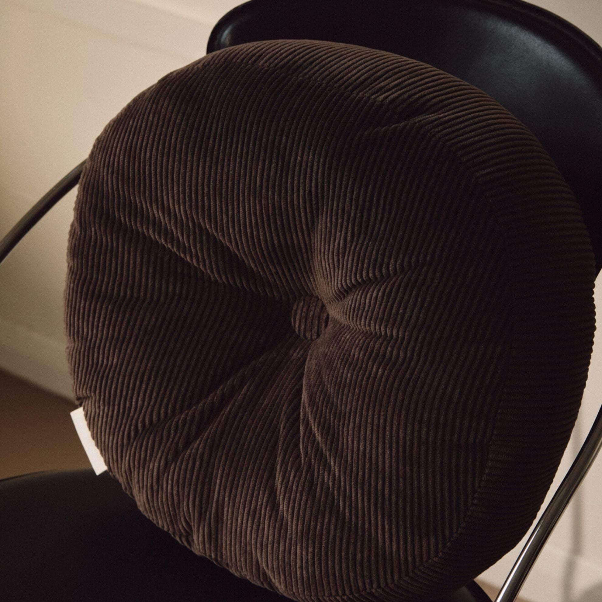 Le Rond - Corduroy Cushion Espresso