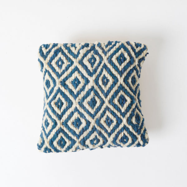 Pelero Cushion
