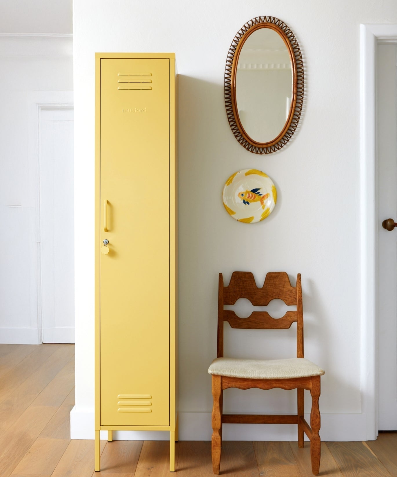 The Skinny Locker