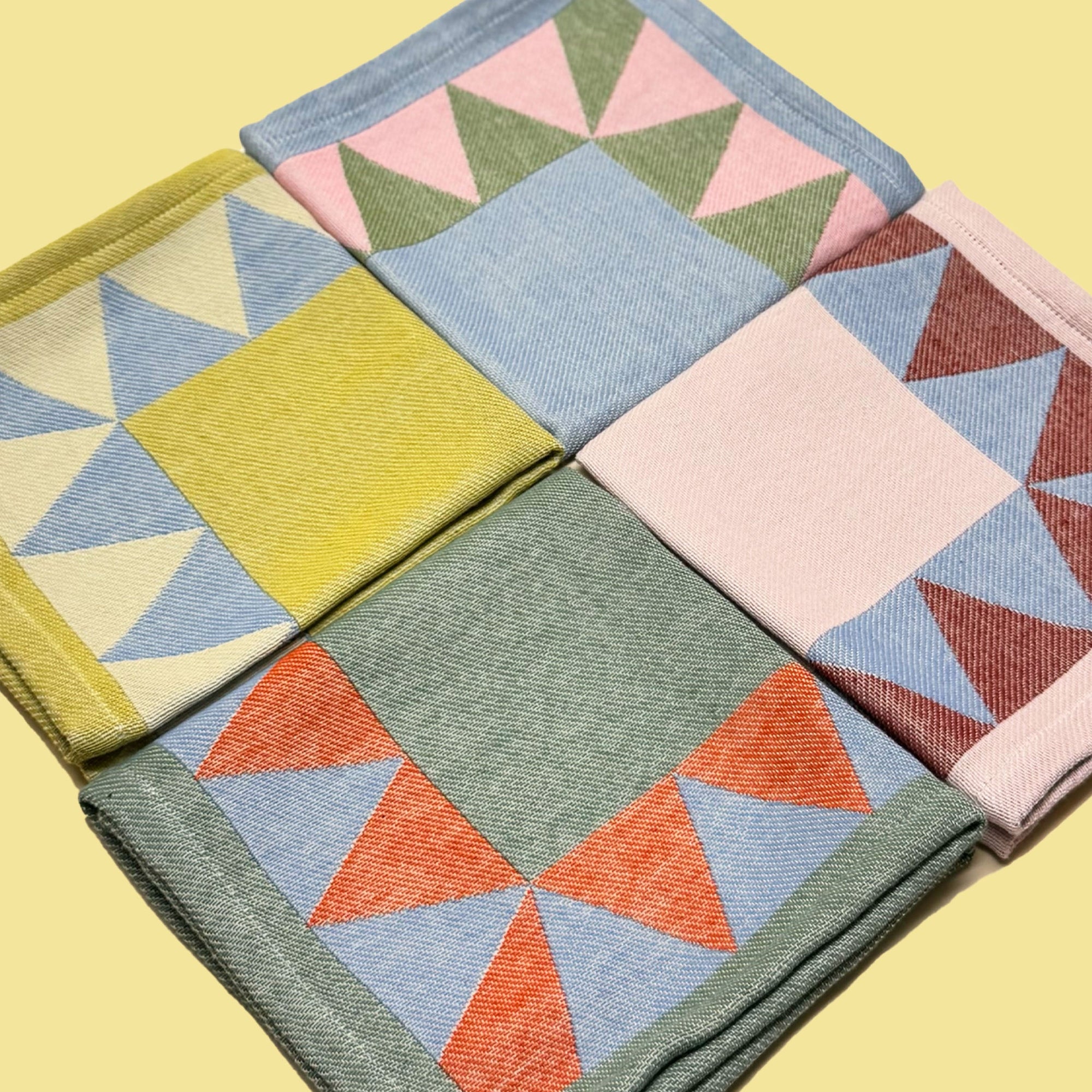 Napkin / Circus