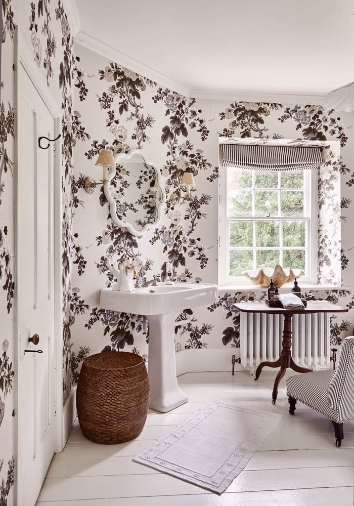 Odyssey Shell Centerpiece - Casa by Josephine Jenno