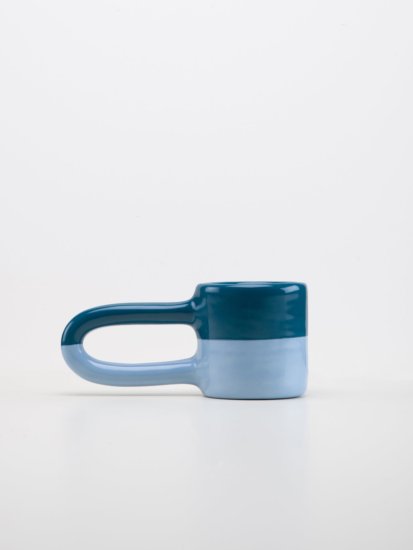 Off the Handle Medium Cup