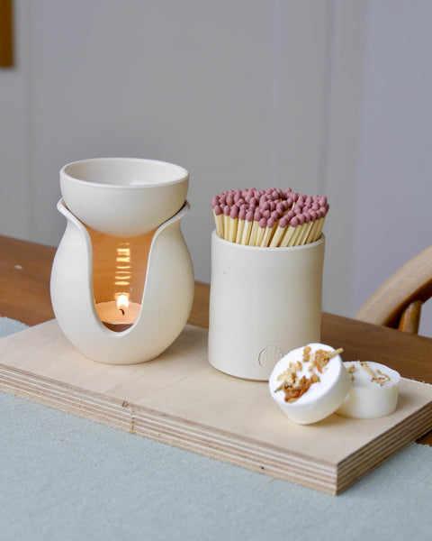 Ceramic Oil Burner, Chalk