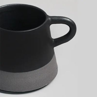  Mug Cone - Black & Ebony - Close up