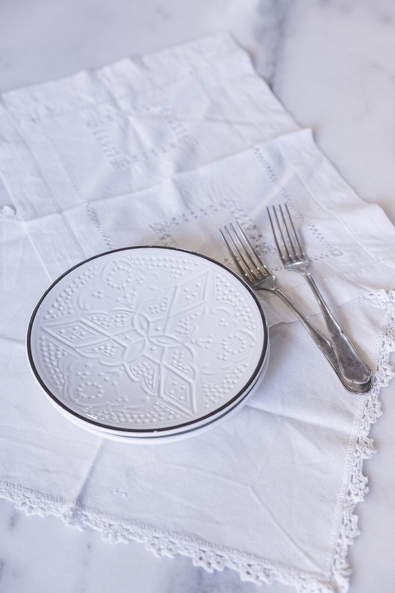 Dinner Plate - Silver Noor Imprint