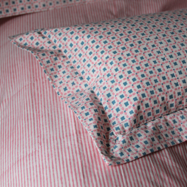 Pink Criss Cross Pillowcase