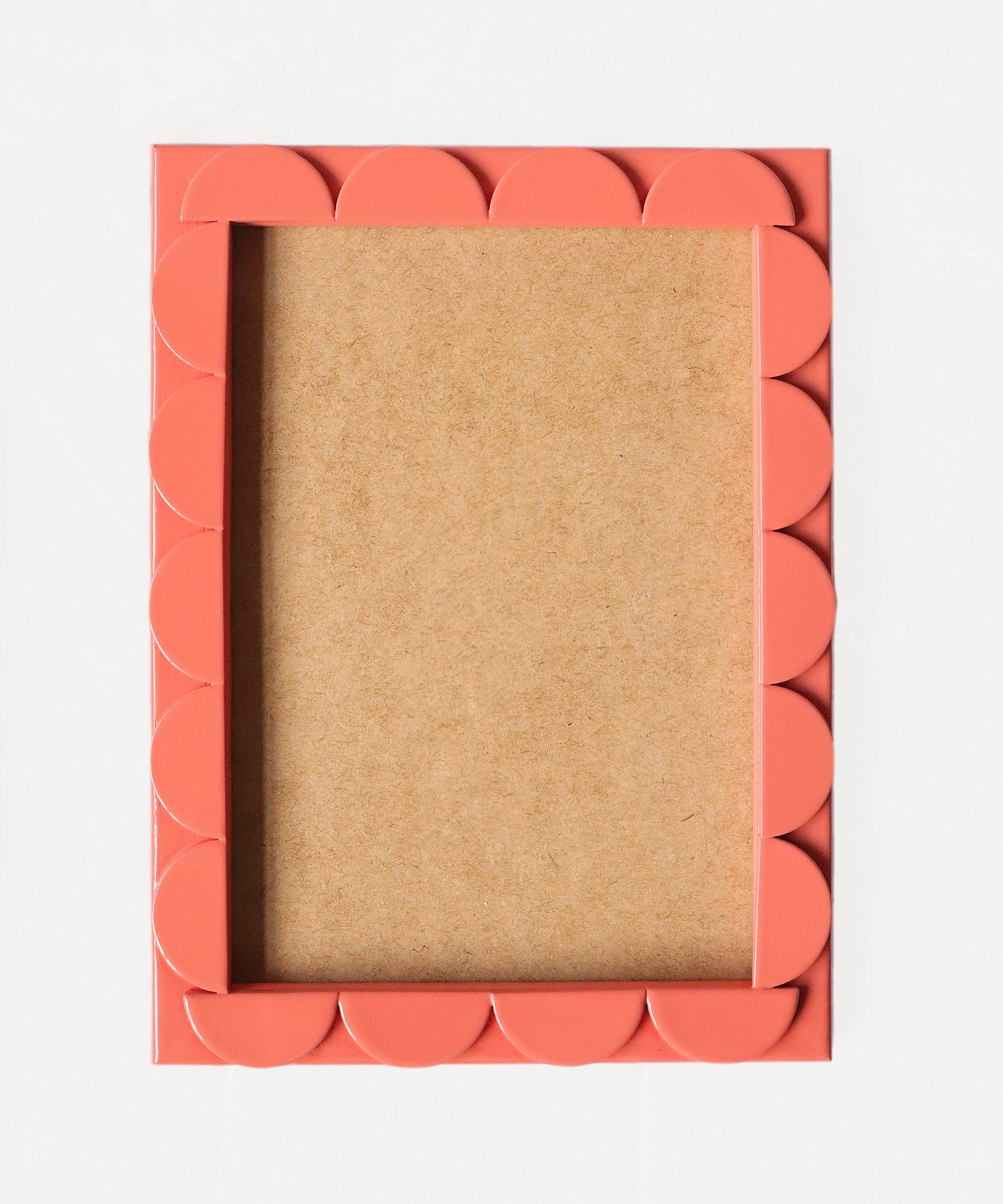 Scallop Picture Frame