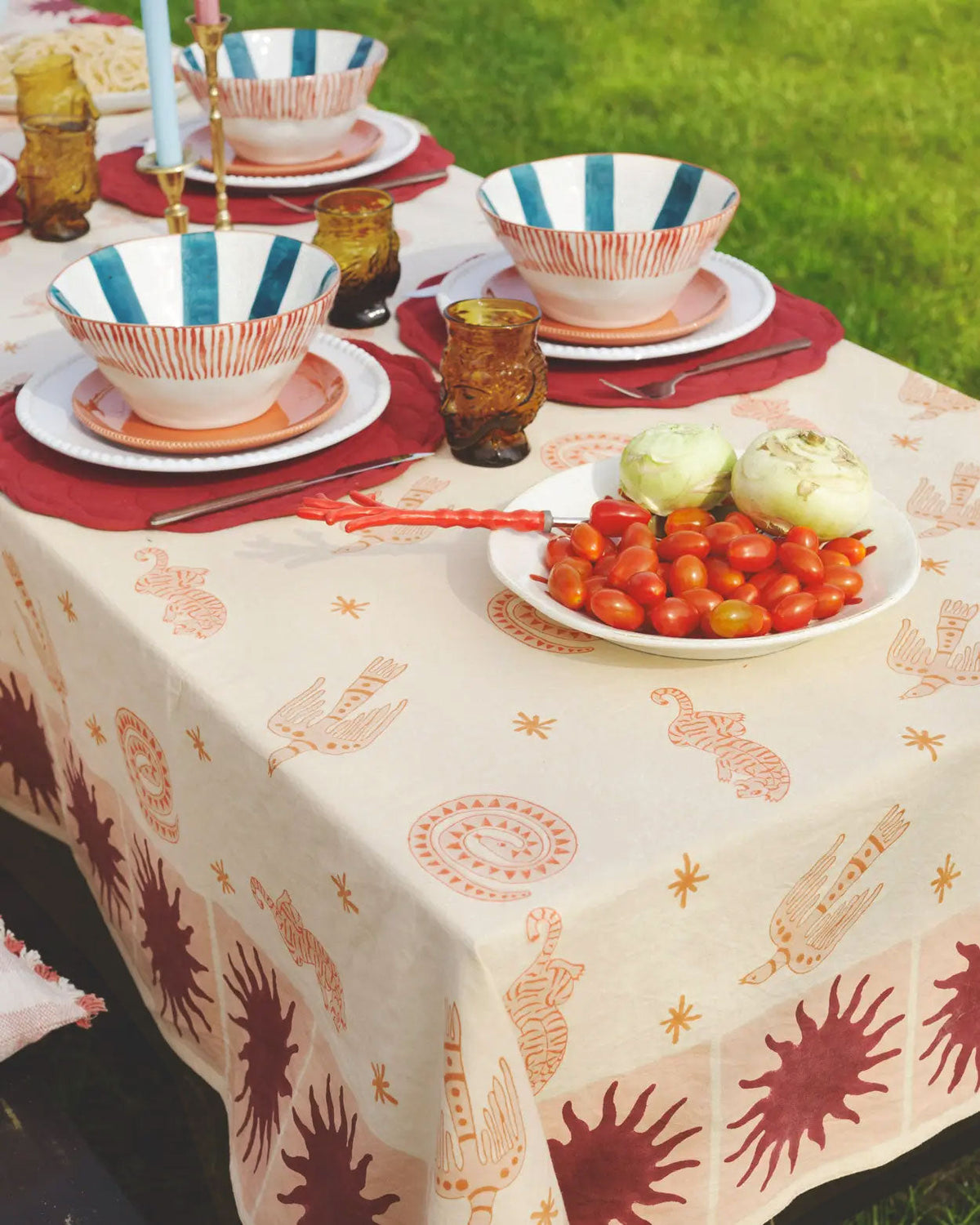 The Pink Wildlife Tablecloth