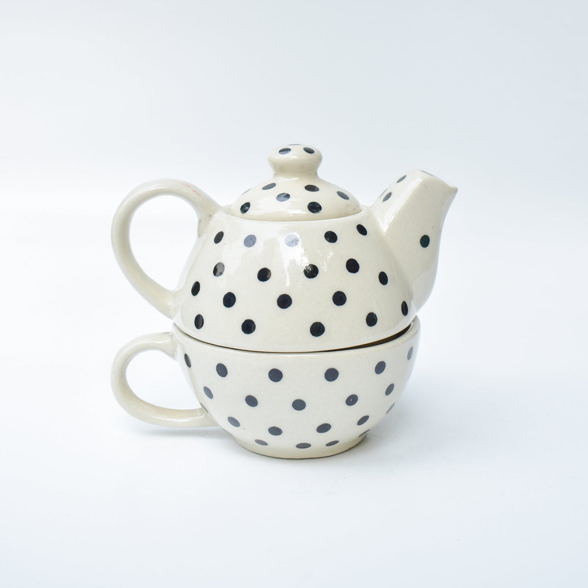 Polka Dot Ceramic Tea Pot and Cup Set 7.5x2.5 Inches - Casa Amarosa