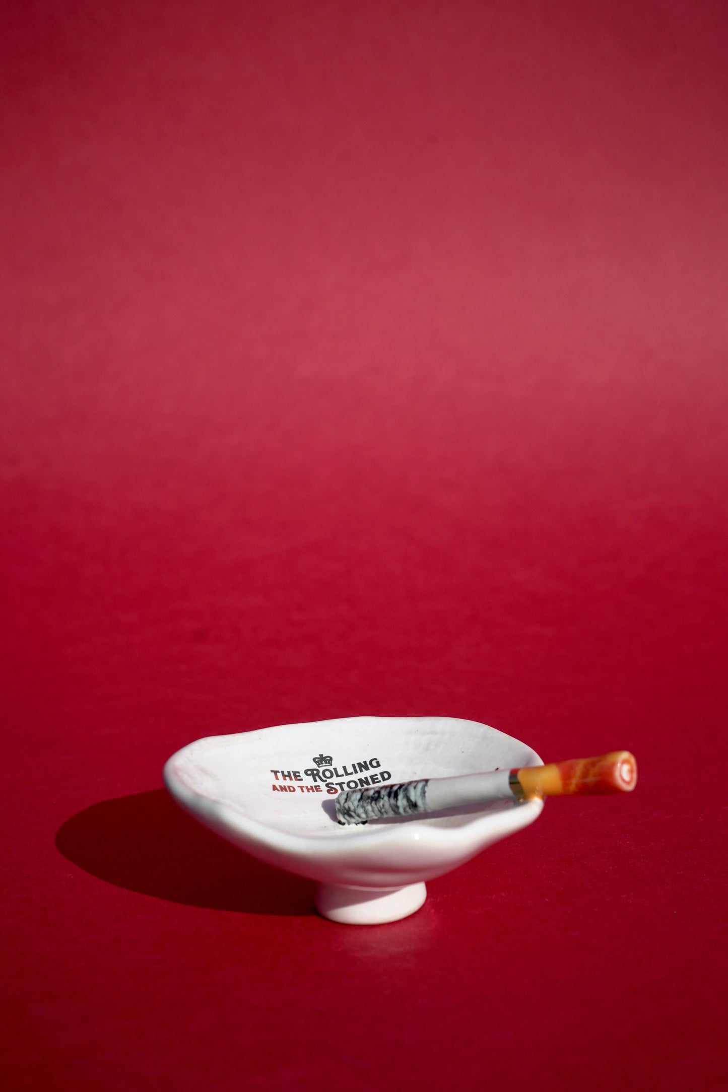 Kiss Me Mini Shell Ashtray