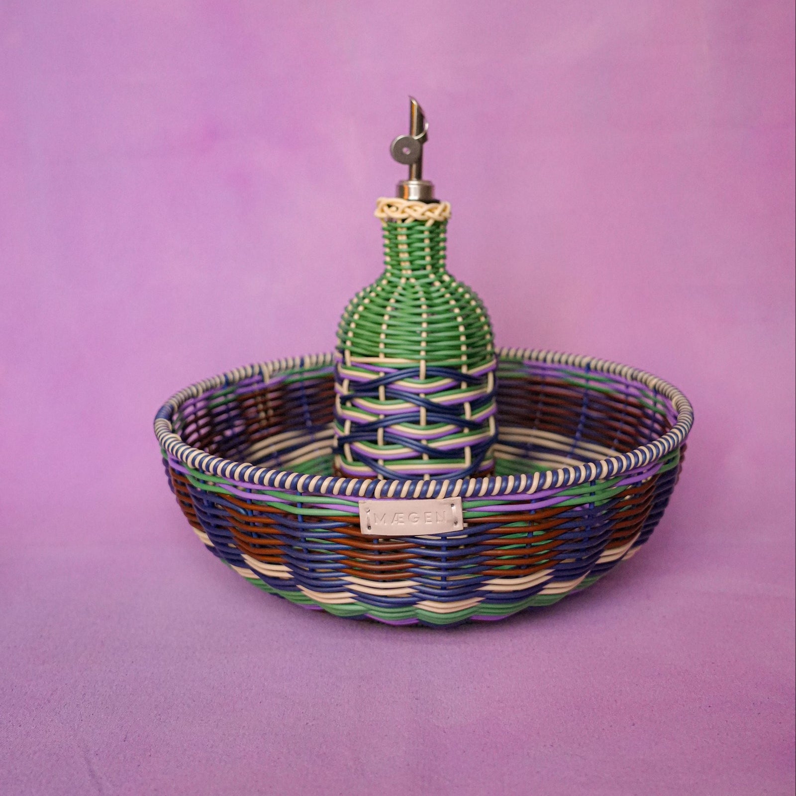 Woven Oil Pourer | Green & Brown