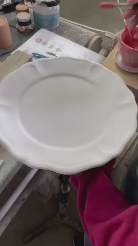 Load and play video in Gallery viewer, Rosa Plate 25cm
