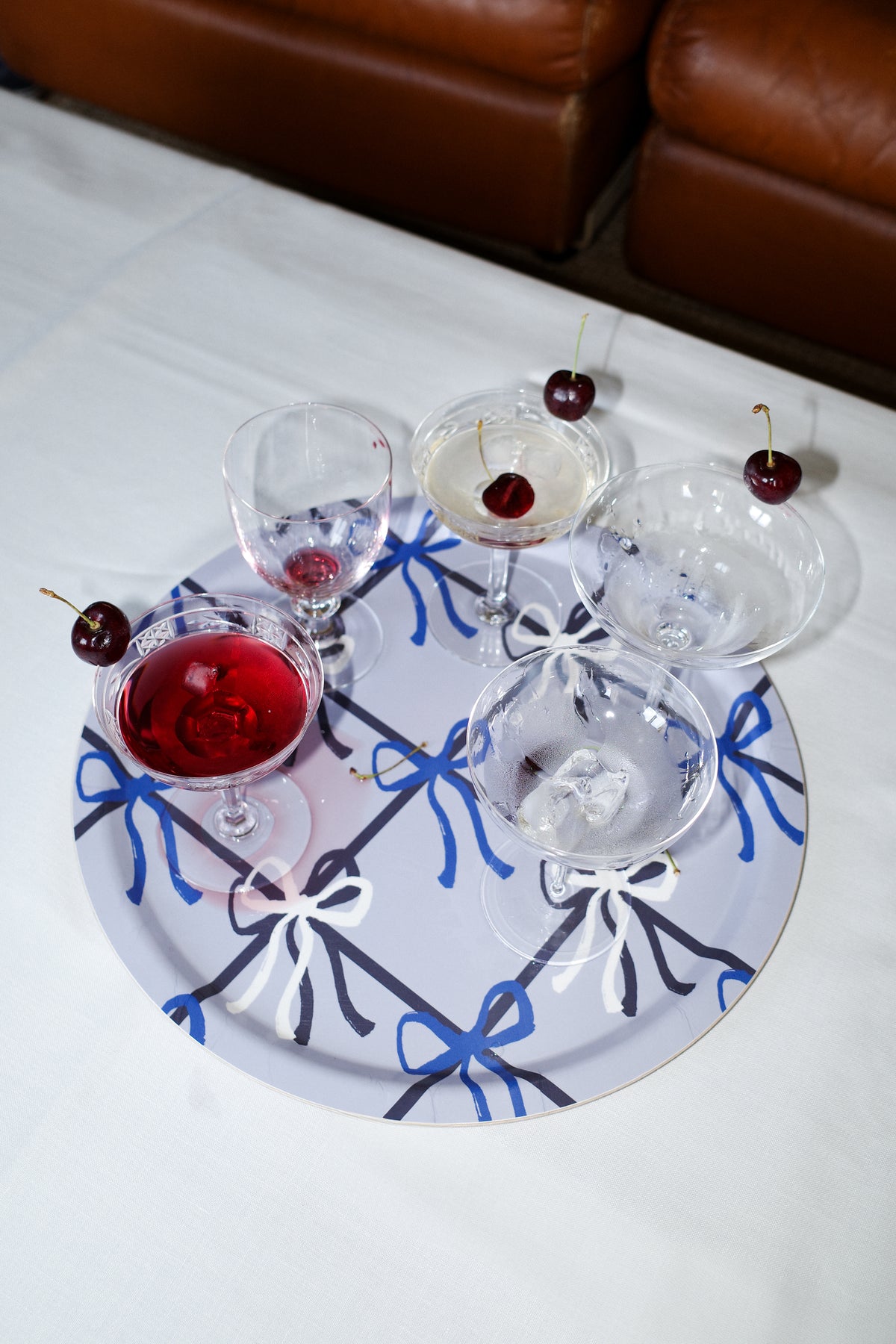 Round Birch Wood Bow Tray
