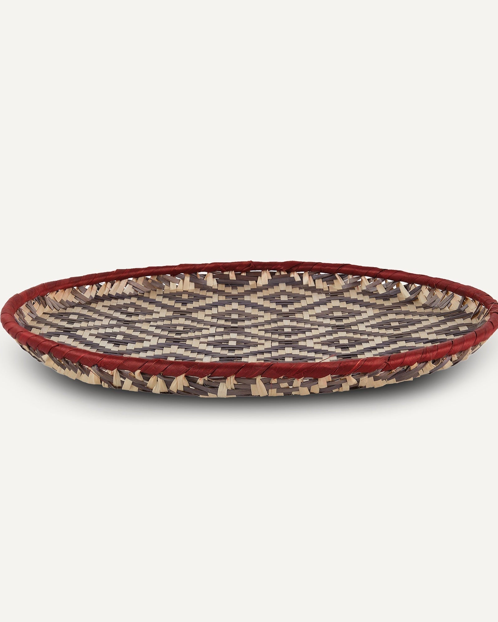 Shrimp-Eye charger, taupe - woven Tetera palm detail