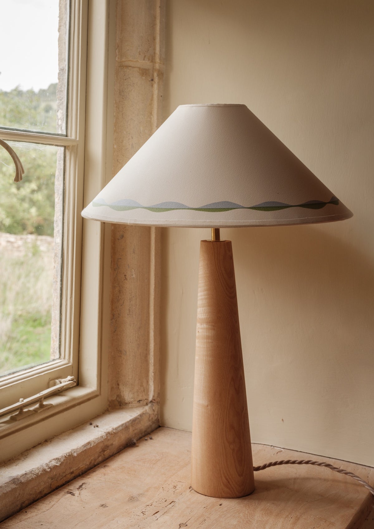 Ribbon Thread Lampshade