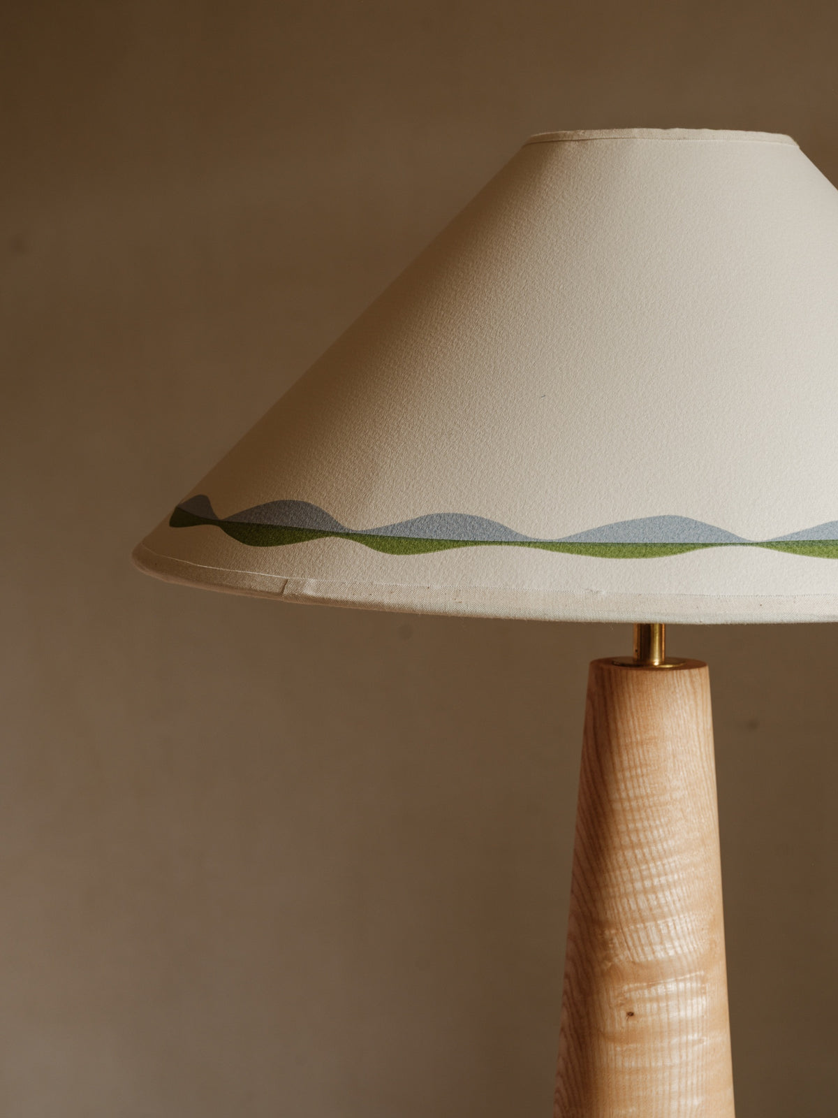 Ribbon Thread Lampshade