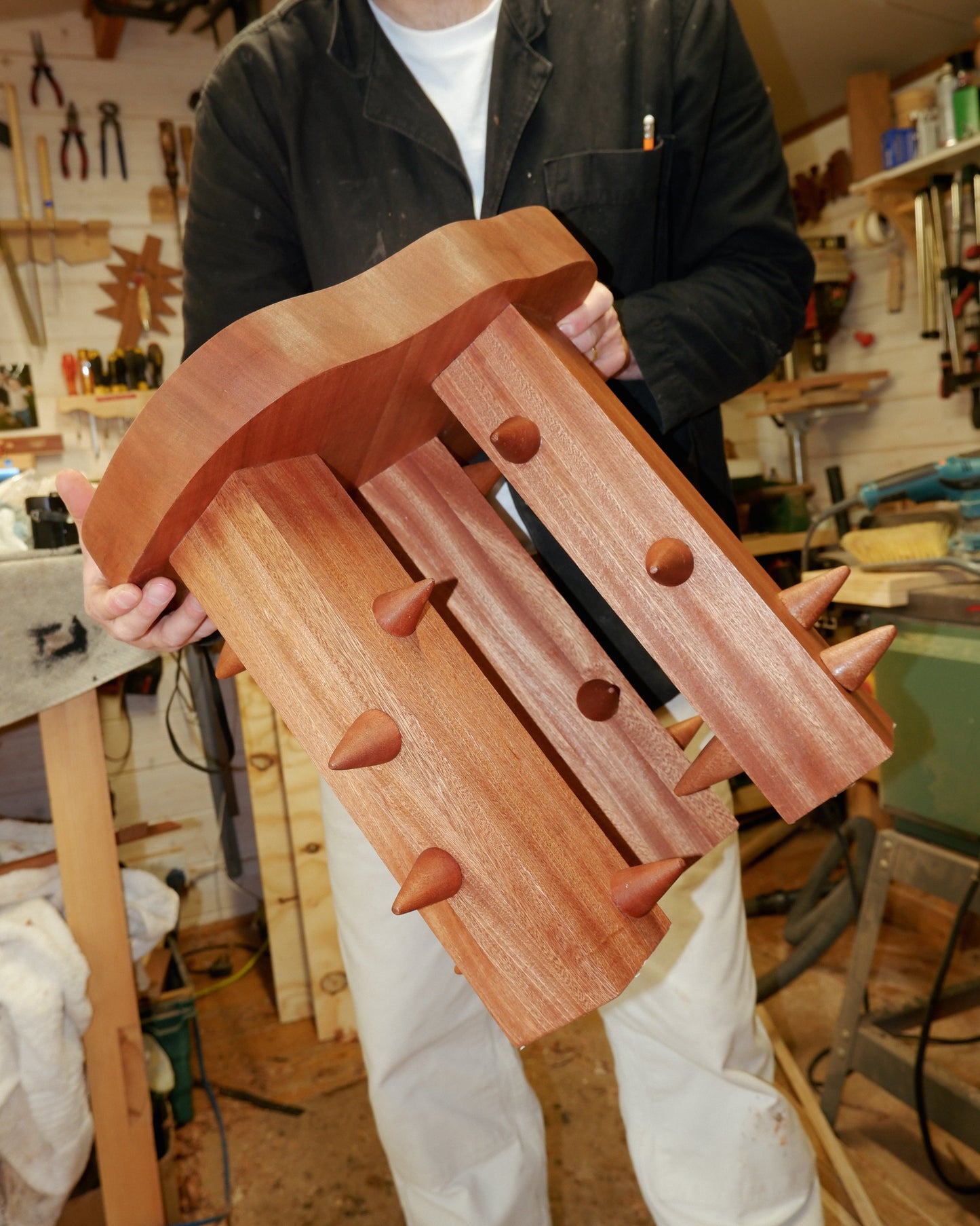 Thorn Stool