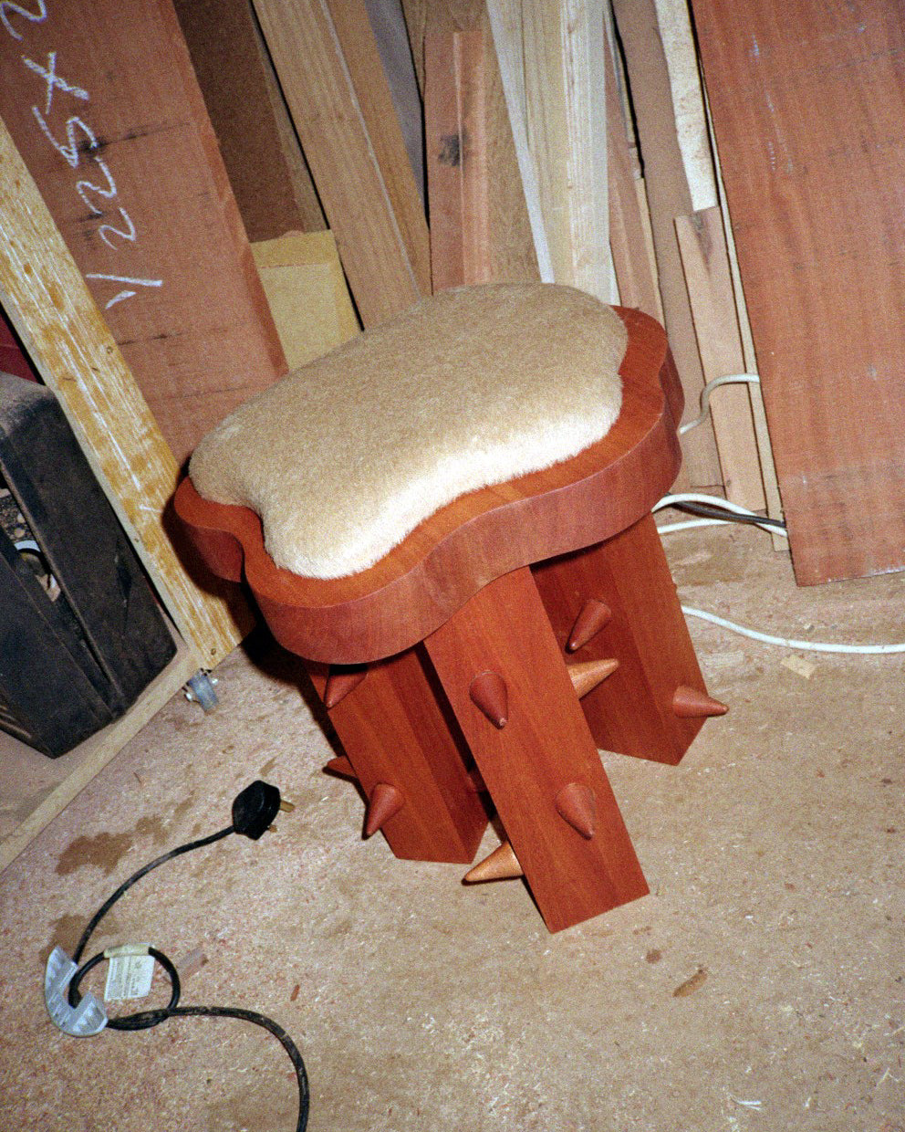 Thorn Stool
