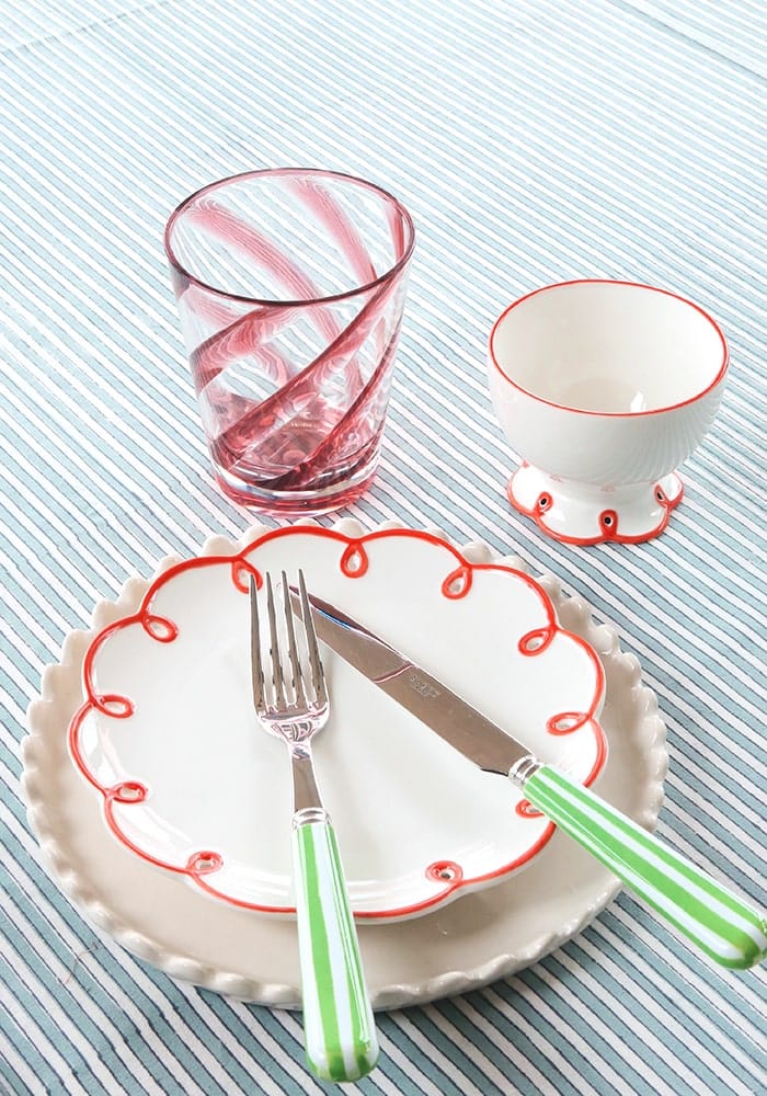 Rosy Red Scalloped Bowl | Set of 4