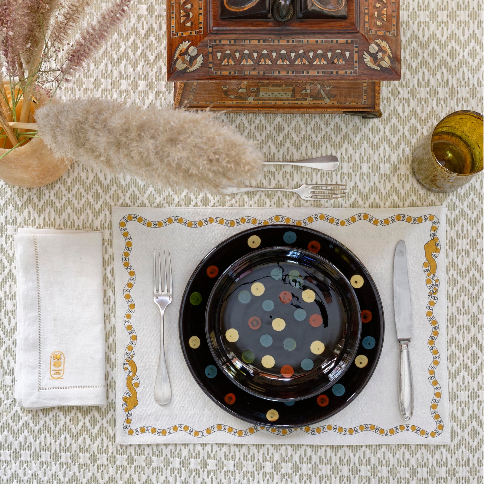 Serpentine Placemat