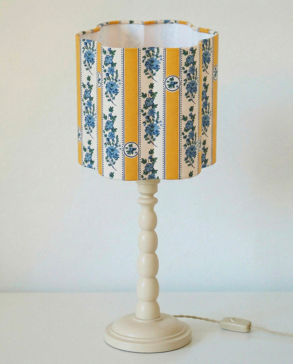 Flora Flower-Shaped Lampshade "Sobremonte Yellow"