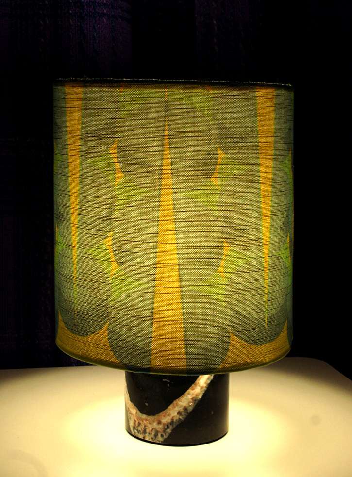 Split Pea Overlap Lampshade in blue