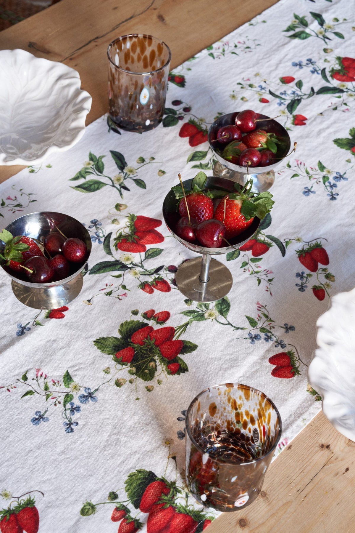 Wild Strawberry Linen Runner