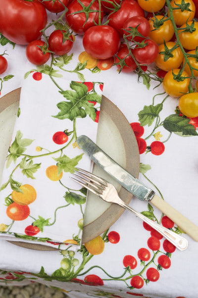 Table linen printed with tomatoes