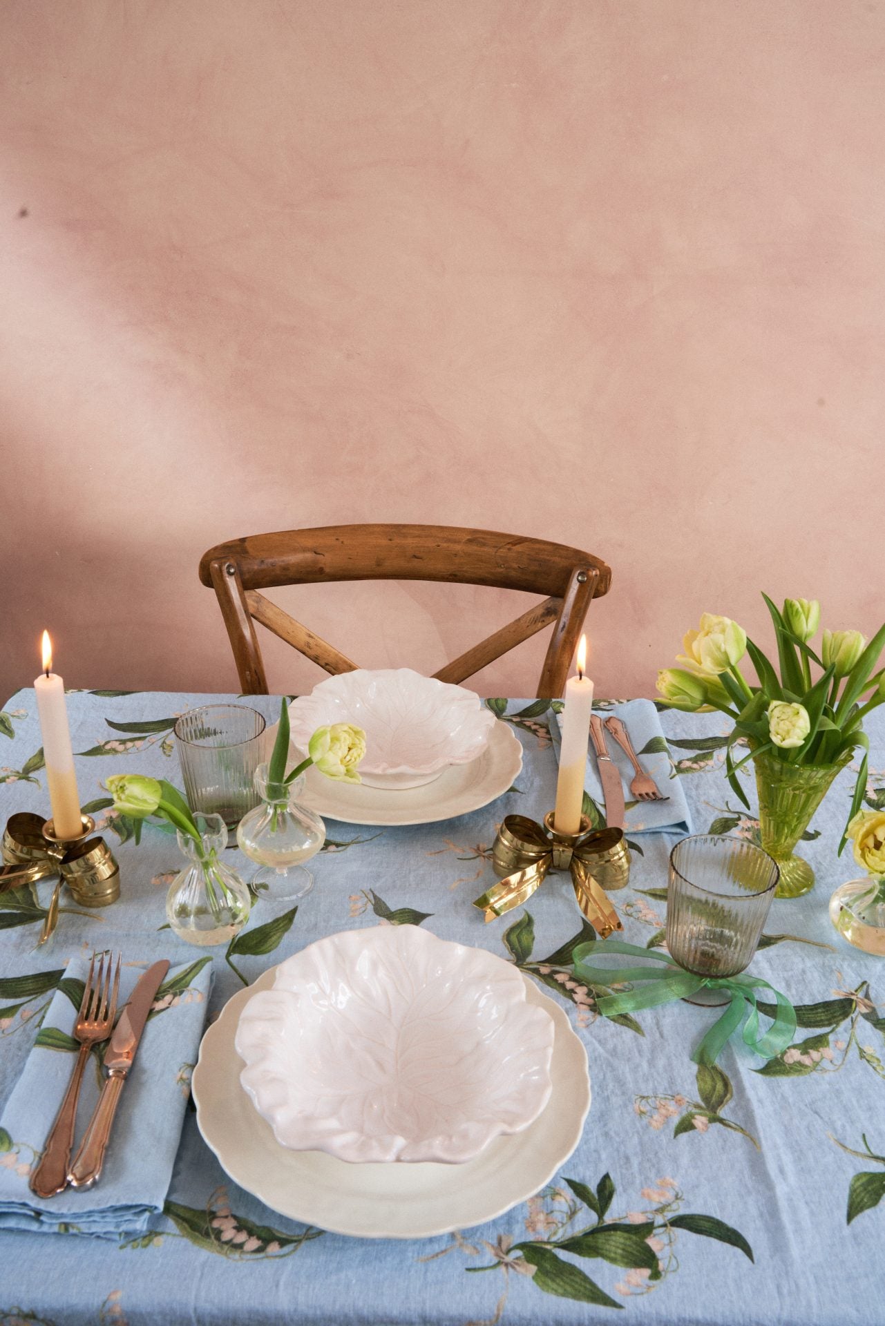 Table cloth printed with lily of the valley floral