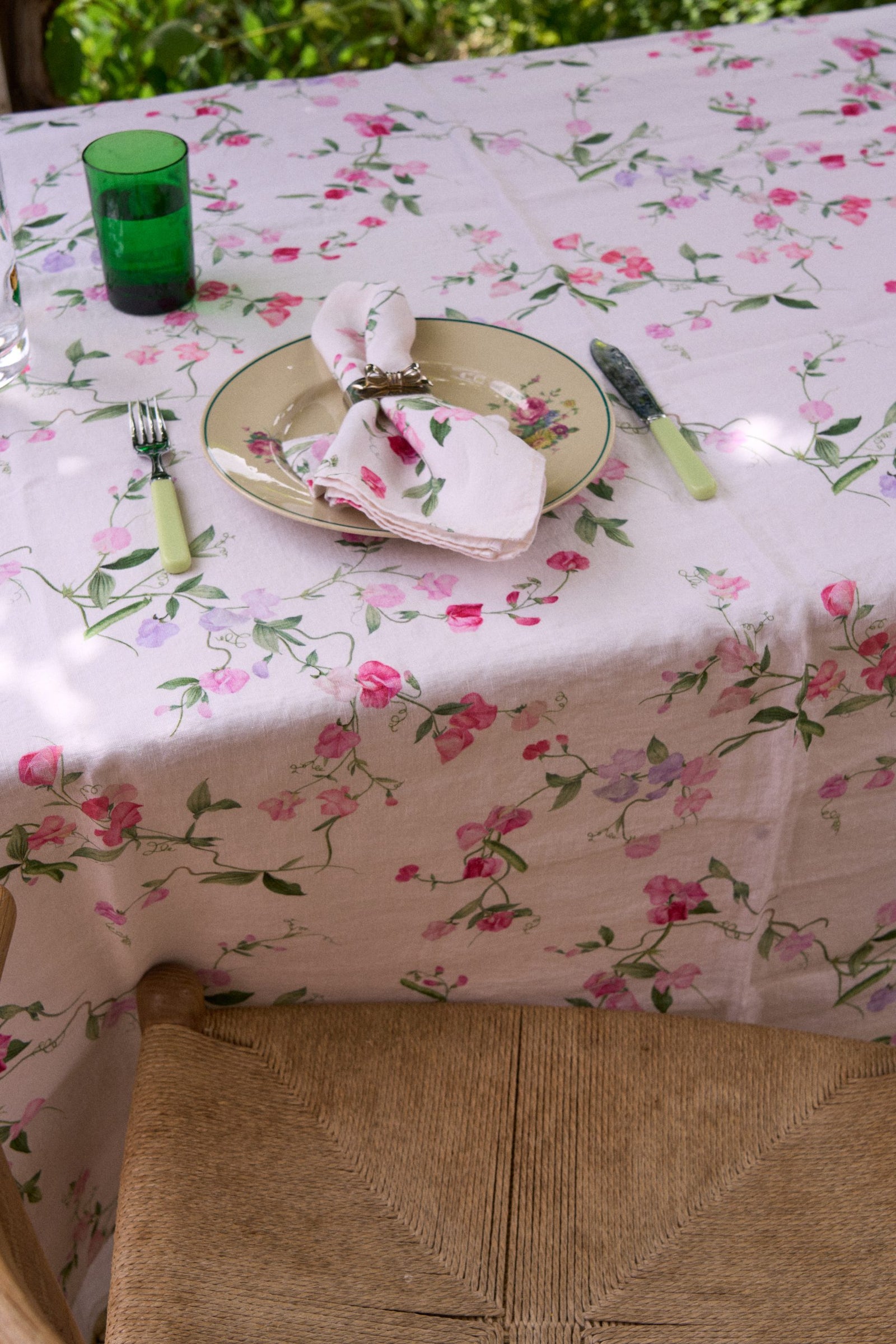 Sweet Pea Linen Tablecloth