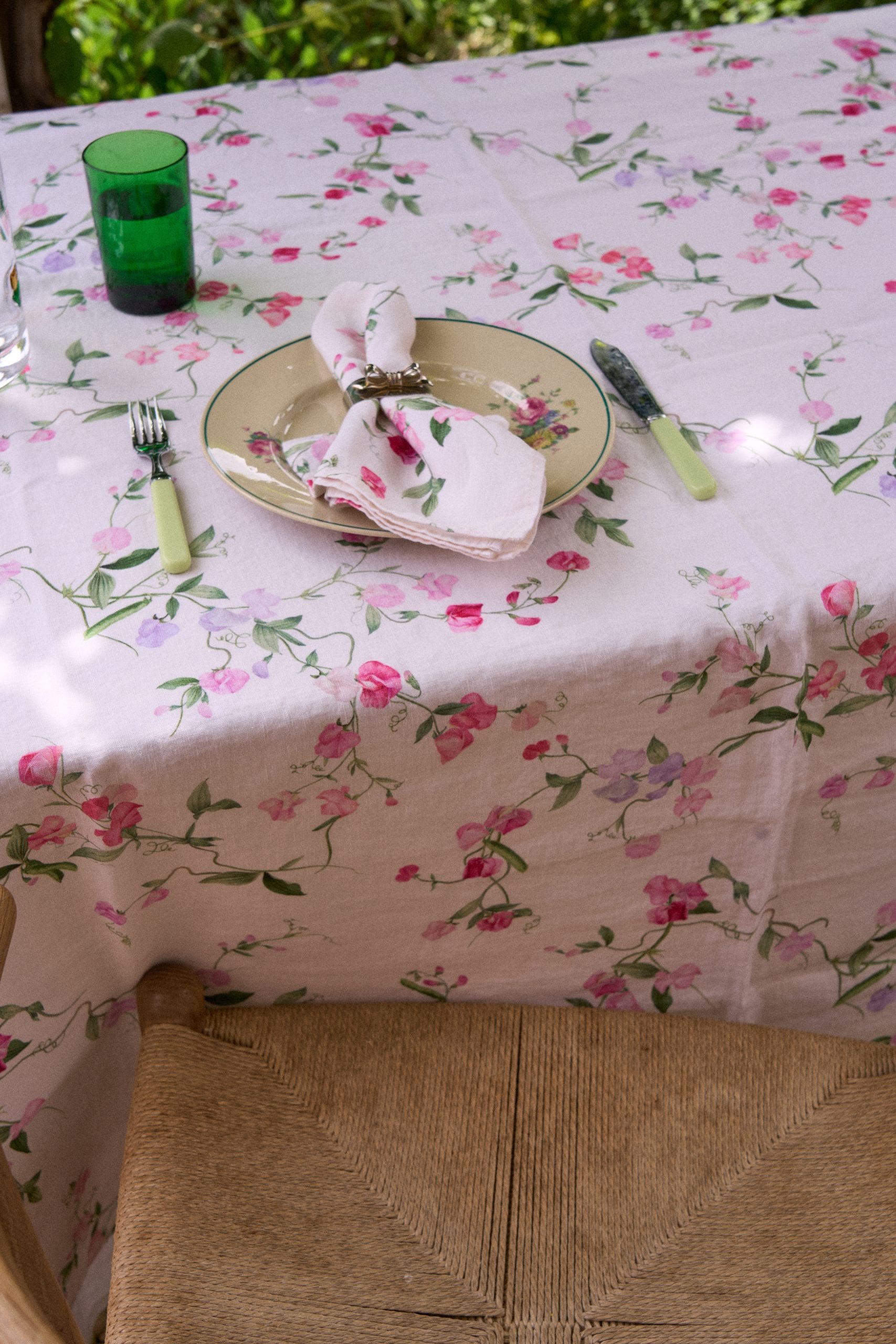 Sweet Pea Linen Tablecloth