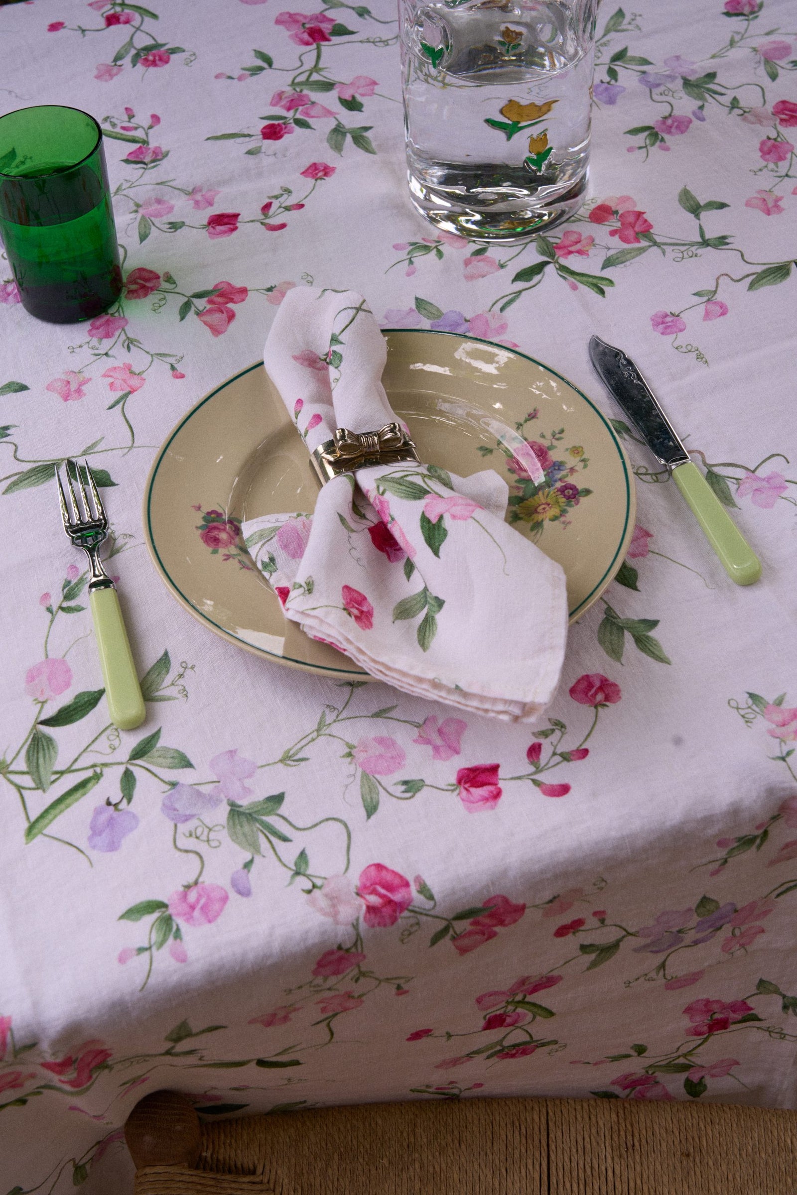 Sweet Pea Linen Tablecloth
