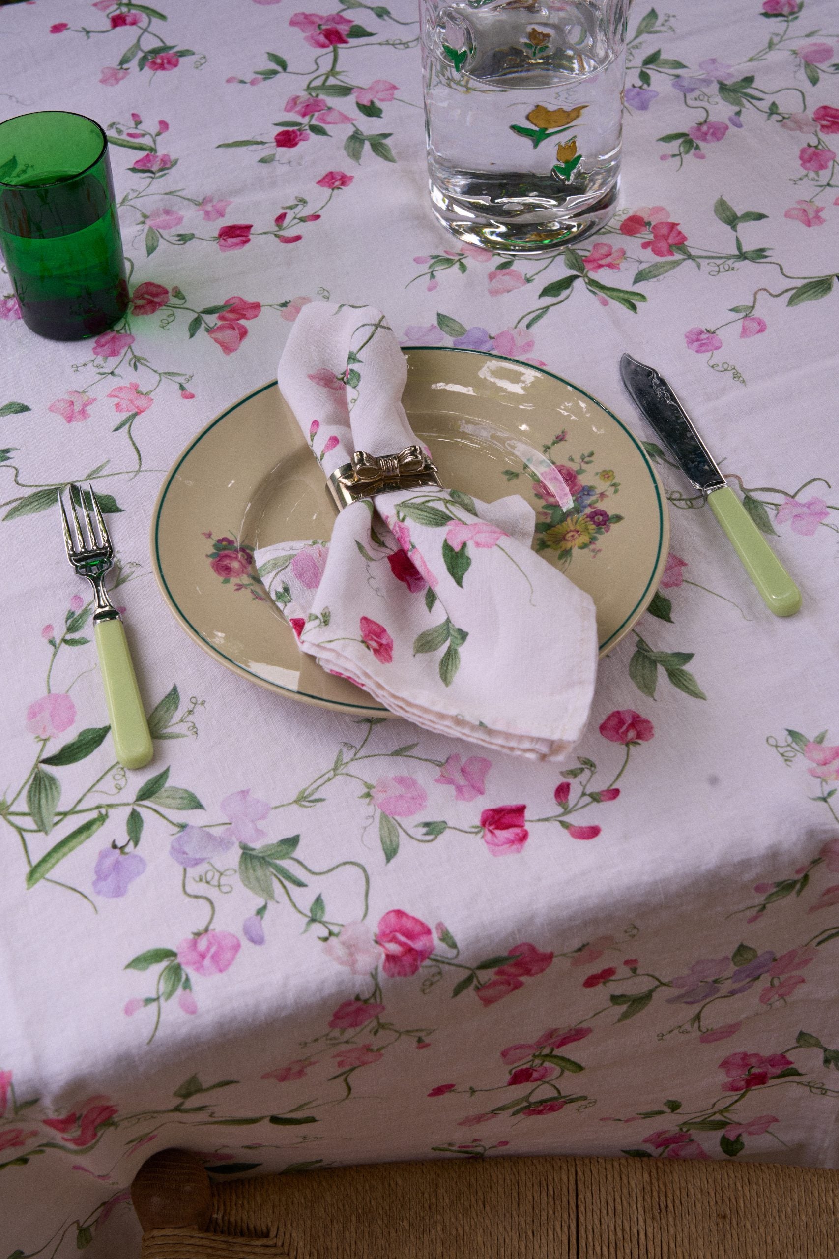Sweet Pea Linen Tablecloth