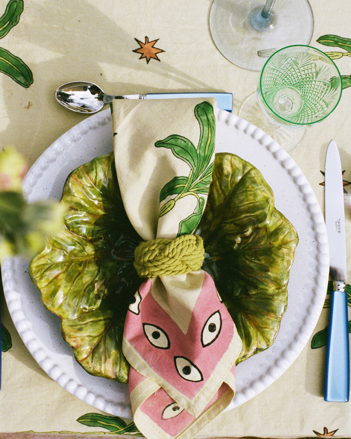 The Green Palmtree Napkin Set of 2