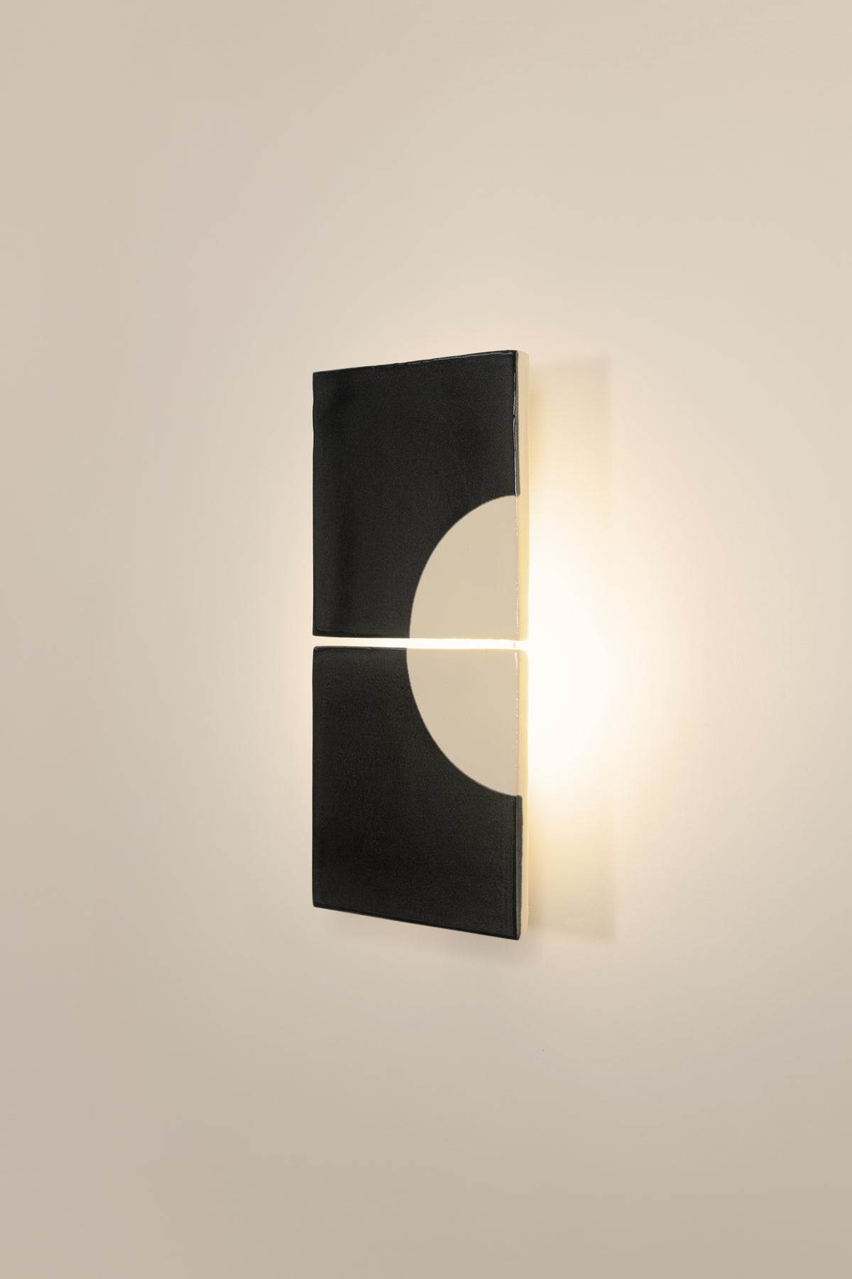 Tiles Moon N Wall Light - Violaine d'Harcourt